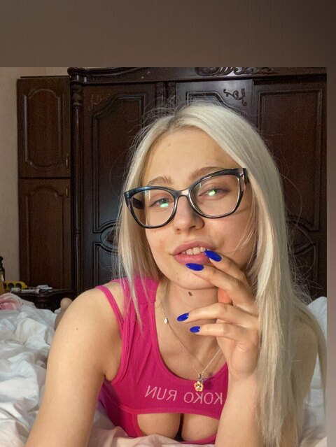 Diana🦄 avatar